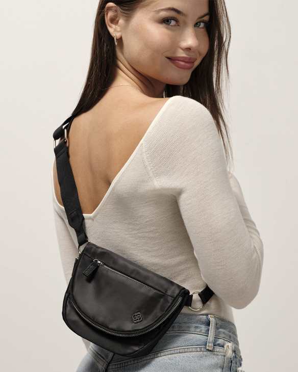 Small Crossbody in Black